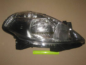 Фара права на Nissan Tiida (Ніссан Тіїда) 05- (пр-во TYC)