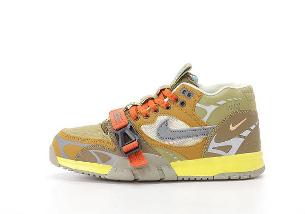 Nike air trainer orange 2025