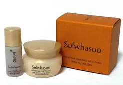 Набір для зволоження та живлення шкіри Sulwhasoo Perfecting Renewing Kit (2 Items) Набір мініатюр для зволоження