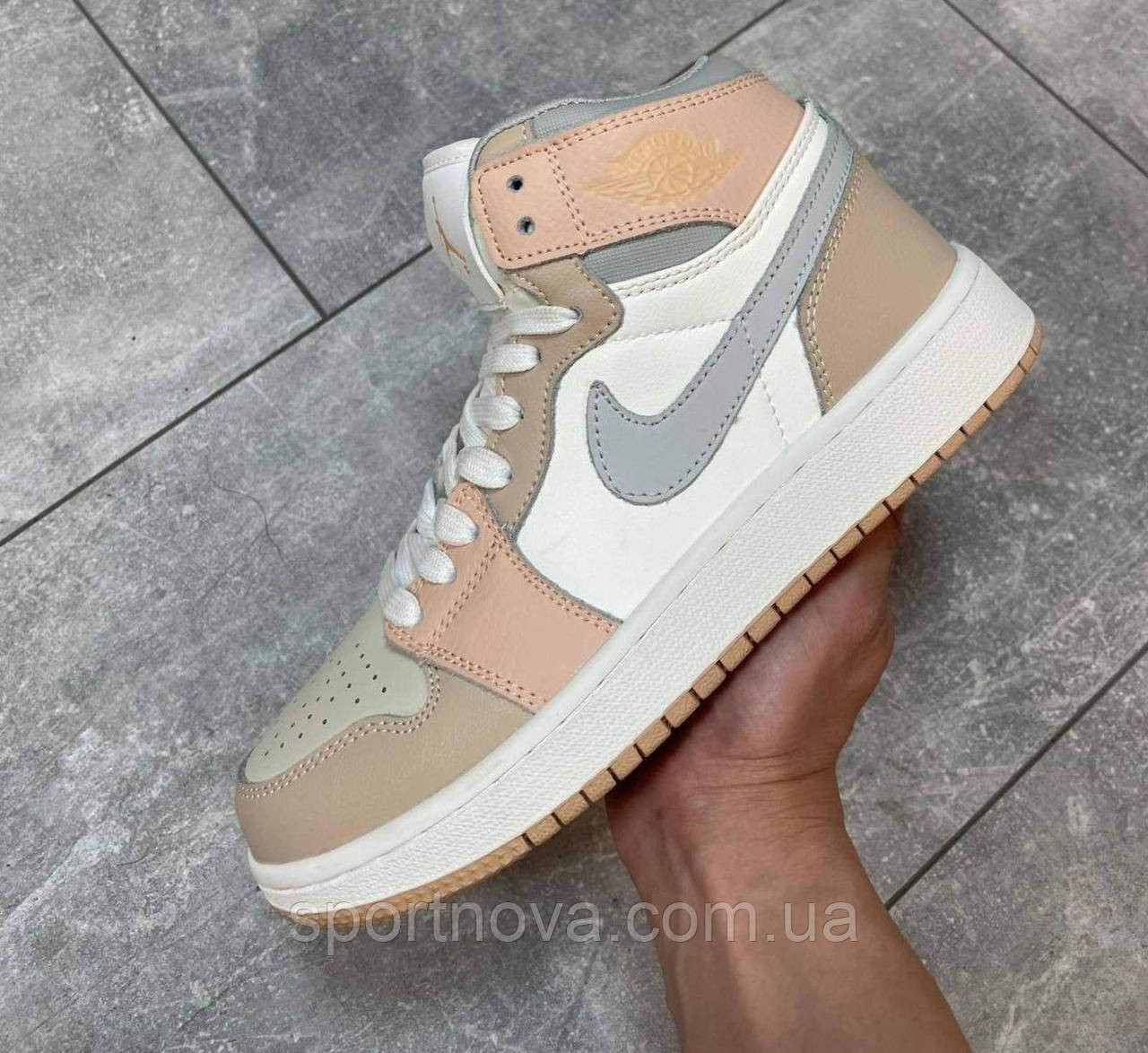 Жіночі підліткові кросівки Nike Jordan шкіряні різні кольори р 36-41
