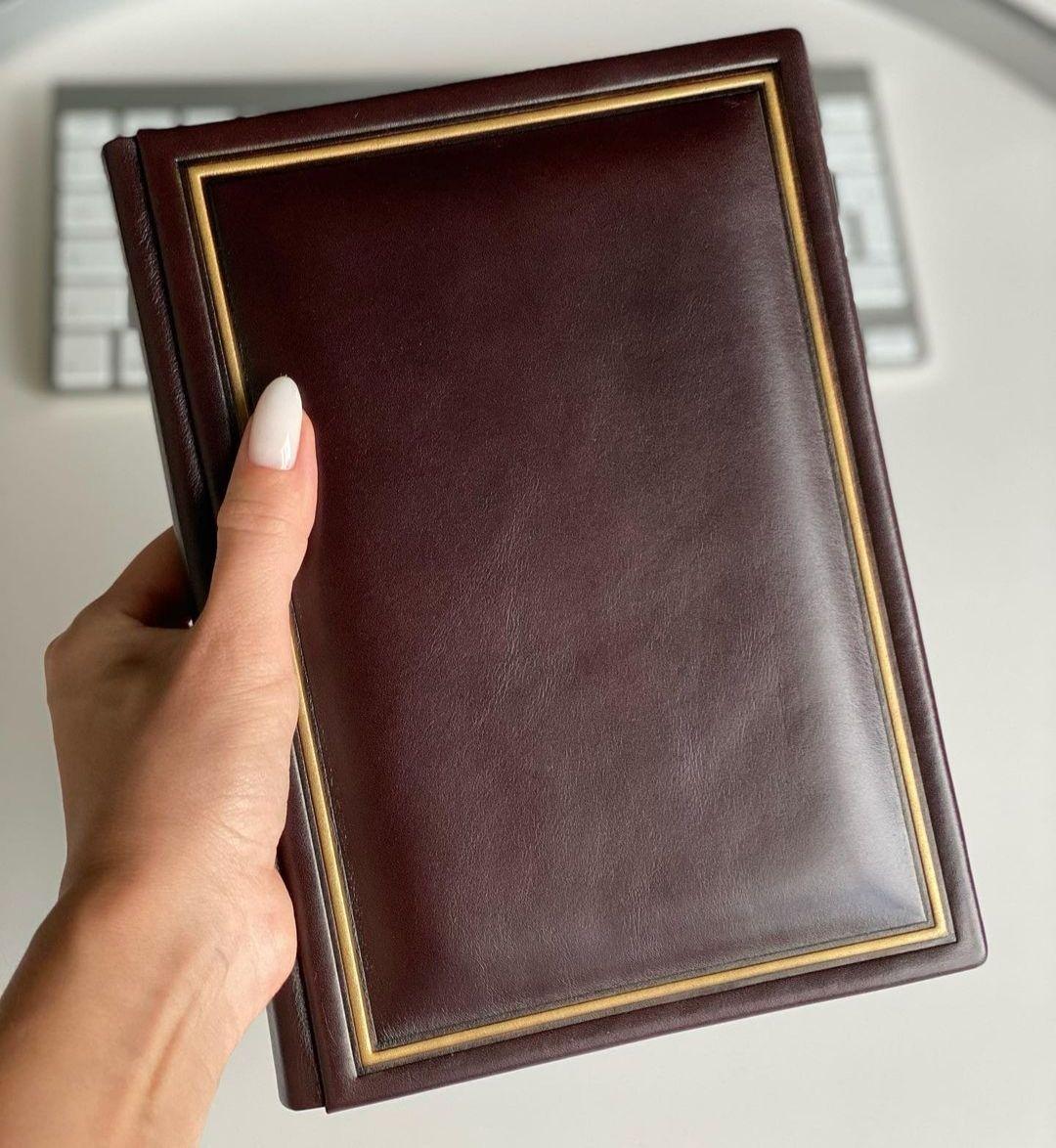 Щоденник А5 формату в шкіряній палітурці "Класик" з натуральної шкіри, фото 1