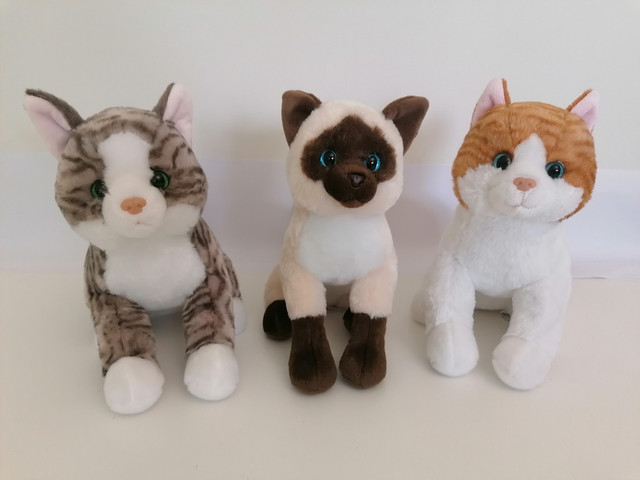 Плюшева іграшка Nicotoy "Кошеня, що сидить" 28 см 3 види (5833052)