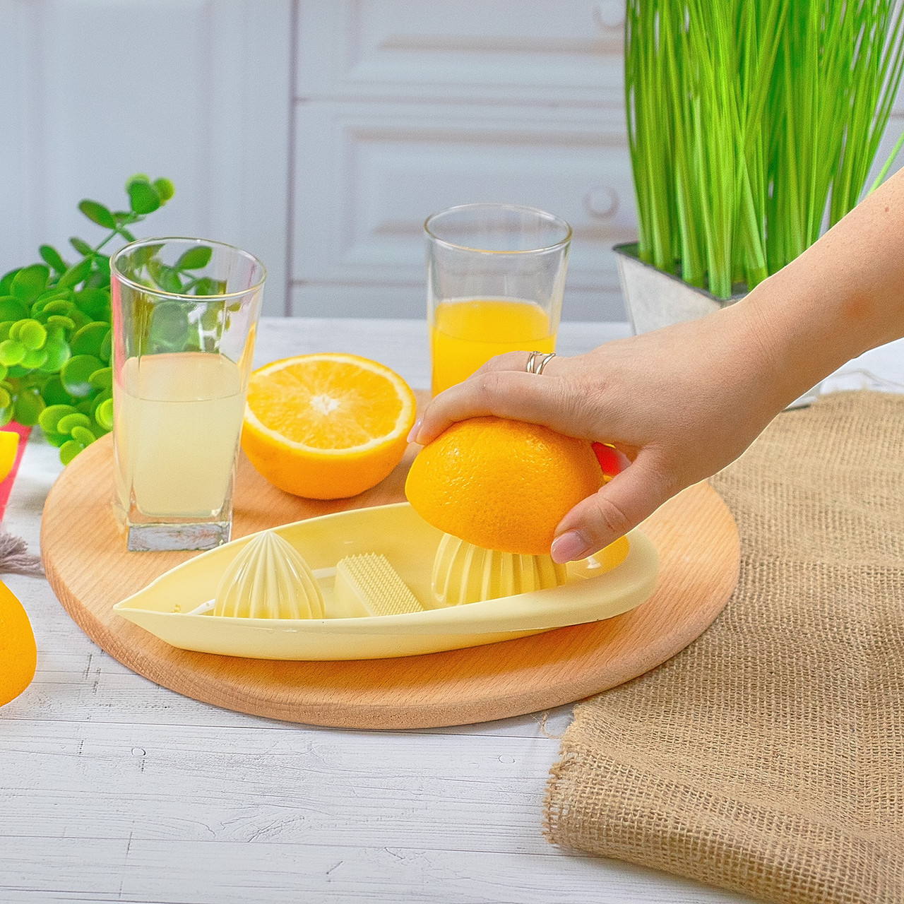 Соковижималка ручна для цитрусових і терка для овочів