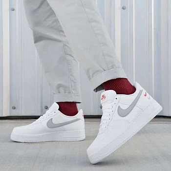 Кросівки чоловічі Nike Air Force 1 '07