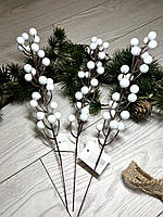 Гілочка з білими ягодами для новорічного декору (глянець 27 см), фото 2