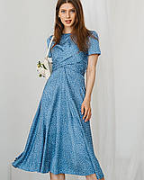 Стильное голубое платье миди в горошек: расклешенный силуэт с короткими рукавами для офиса или отпуска (XS, S)