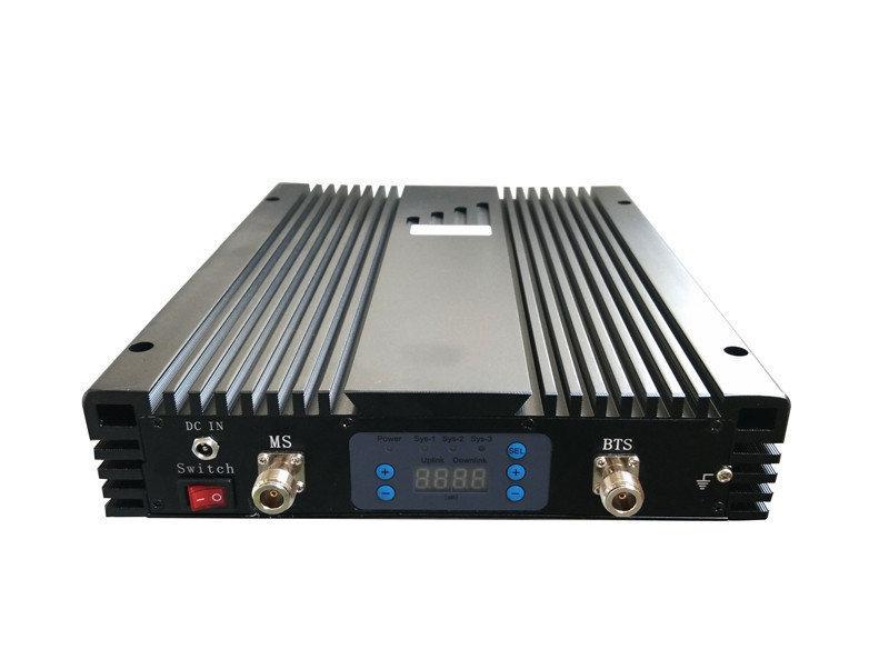 Репитер для посилення стільникового зв'язку 30 dbm, 80 db, DCS-1800 / 3G-2100 / 4GLTE-2600