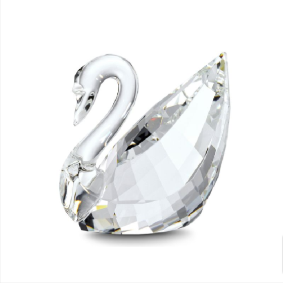 Сваровски (Swarovski): история бренда и особенности украшений — фото №4