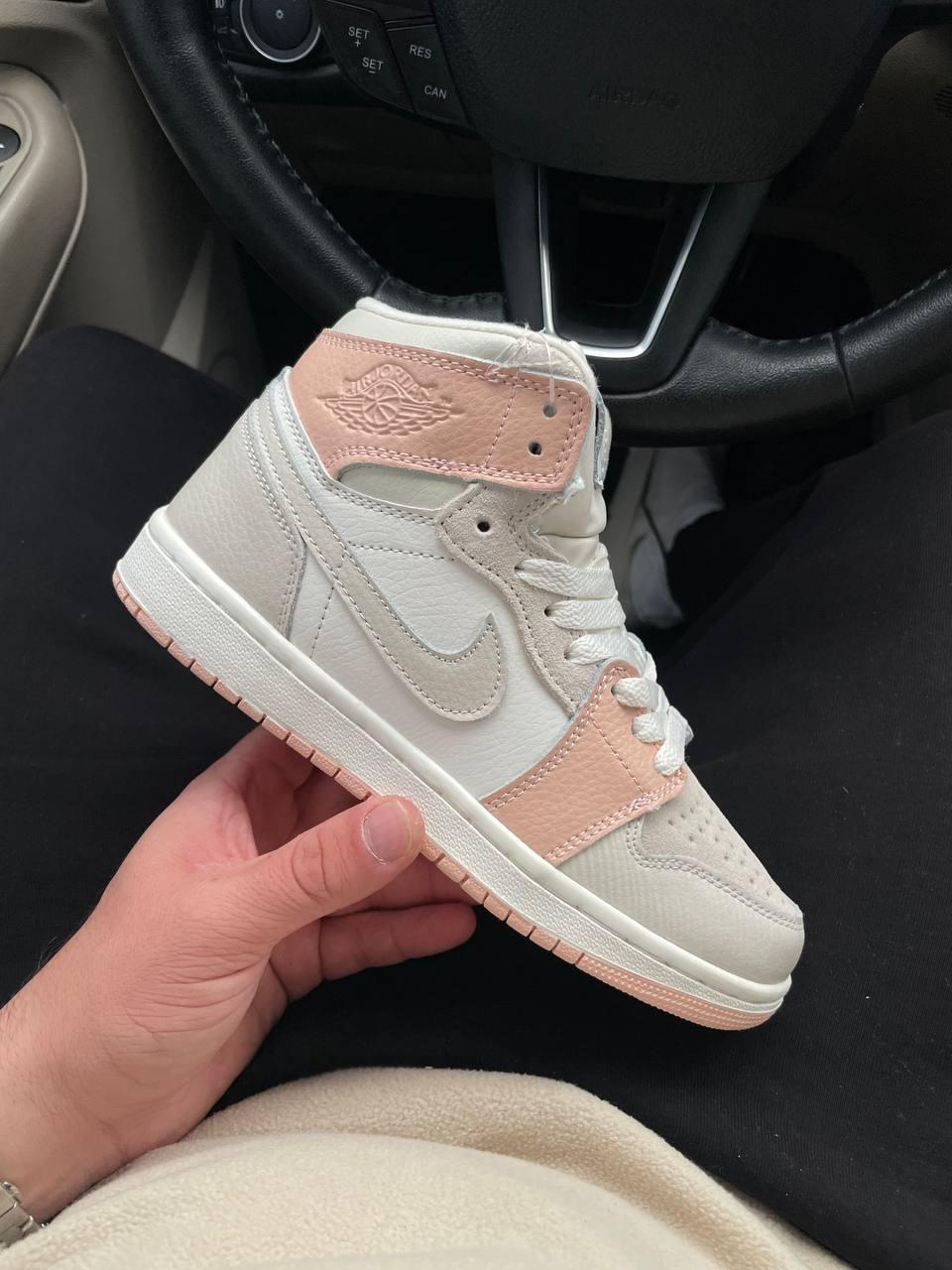 Жіночі кросівки Джордан Jordan 1 High Grey Pink White (хутро) ALL09929