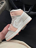 Жіночі кросівки Джордан Jordan 1 High Grey Pink White (хутро) ALL09929, фото 4