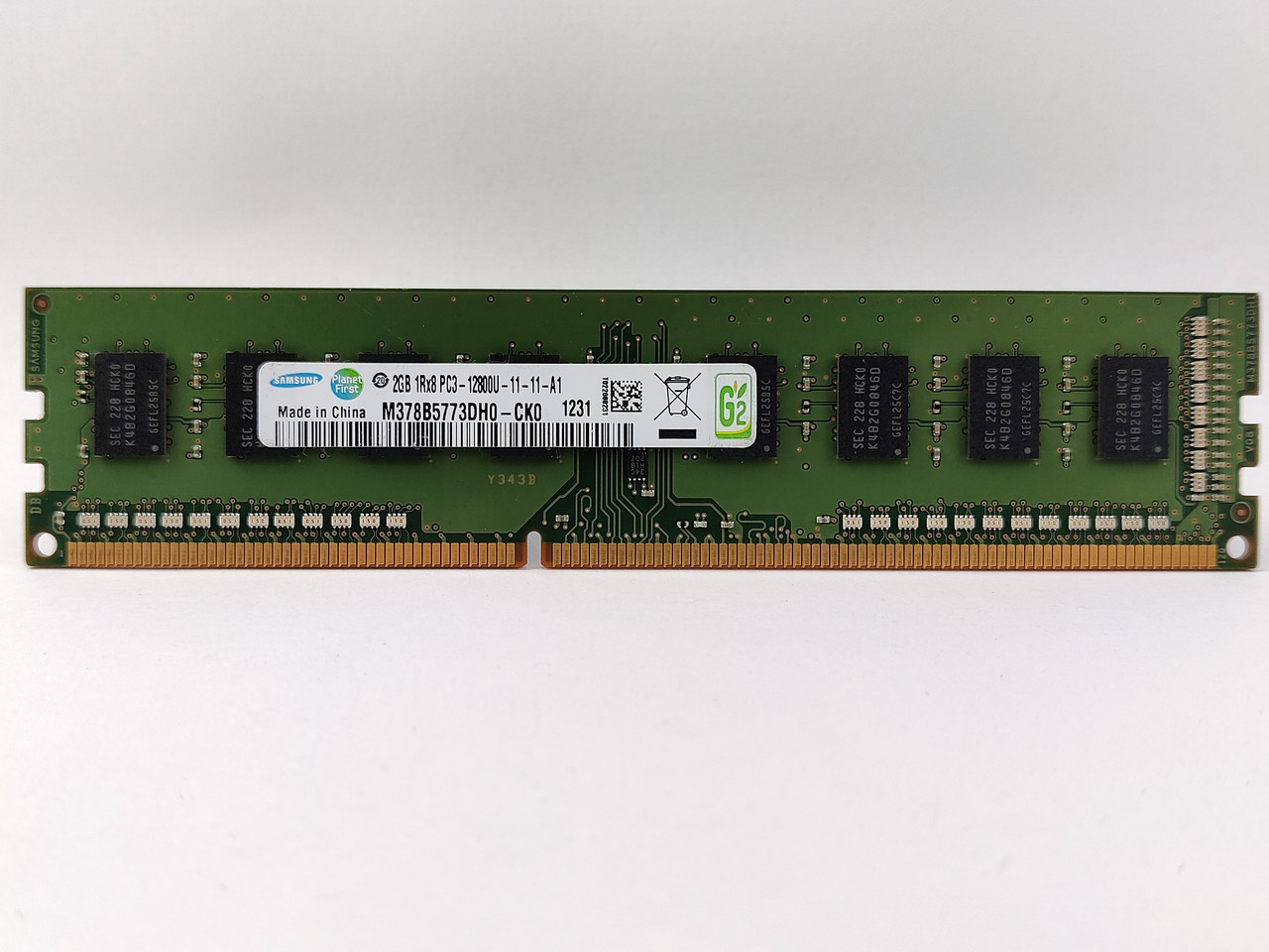 Оперативна пам'ять Samsung DDR3 2Gb 1600MHz PC3-12800U (M378B5773DH0-CK0) Б/В