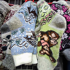 Зимові жіночі шкарпетки з овечої вовни різні кольори