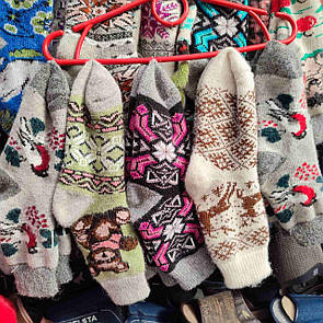 Теплі жіночі шкарпетки з вовни
