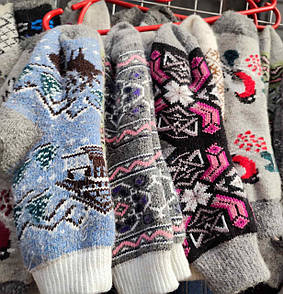Теплі зимові жіночі шкарпетки з овчини