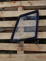 Скло глухе праве ЗАЗ 1105 ДАНА б у.