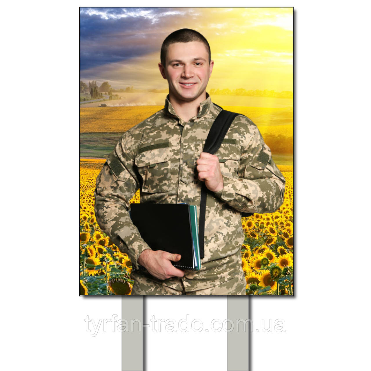 Тимчасова табличка на парі на колесах із металу з фотографією