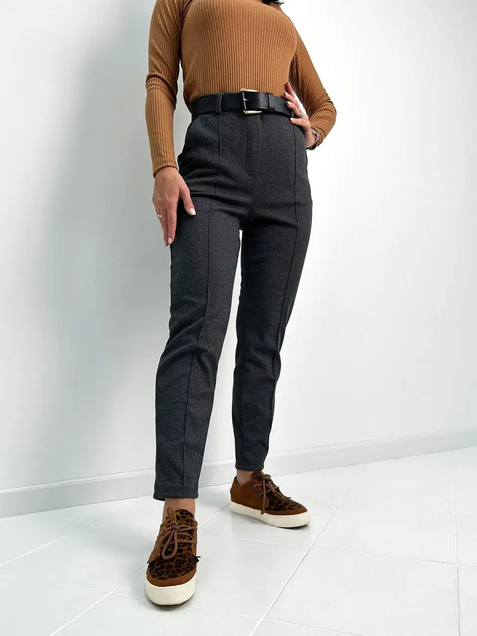 Кашемірові жіночі штани з високою посадкою