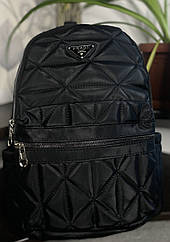 Болоньєвий жіночий рюкзак чорного кольору