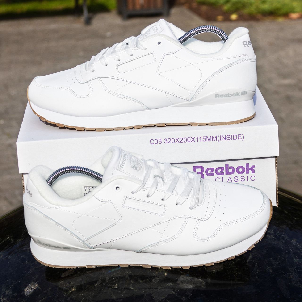 АКЦІЯ!! ЗИМА Кросівки Reebok Classic (термо) білі 46 30 см