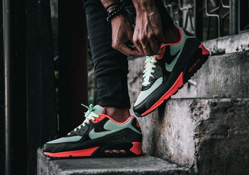 Купить Кроссовки мужские Nike Air Max 90 / 90AMM-530 в