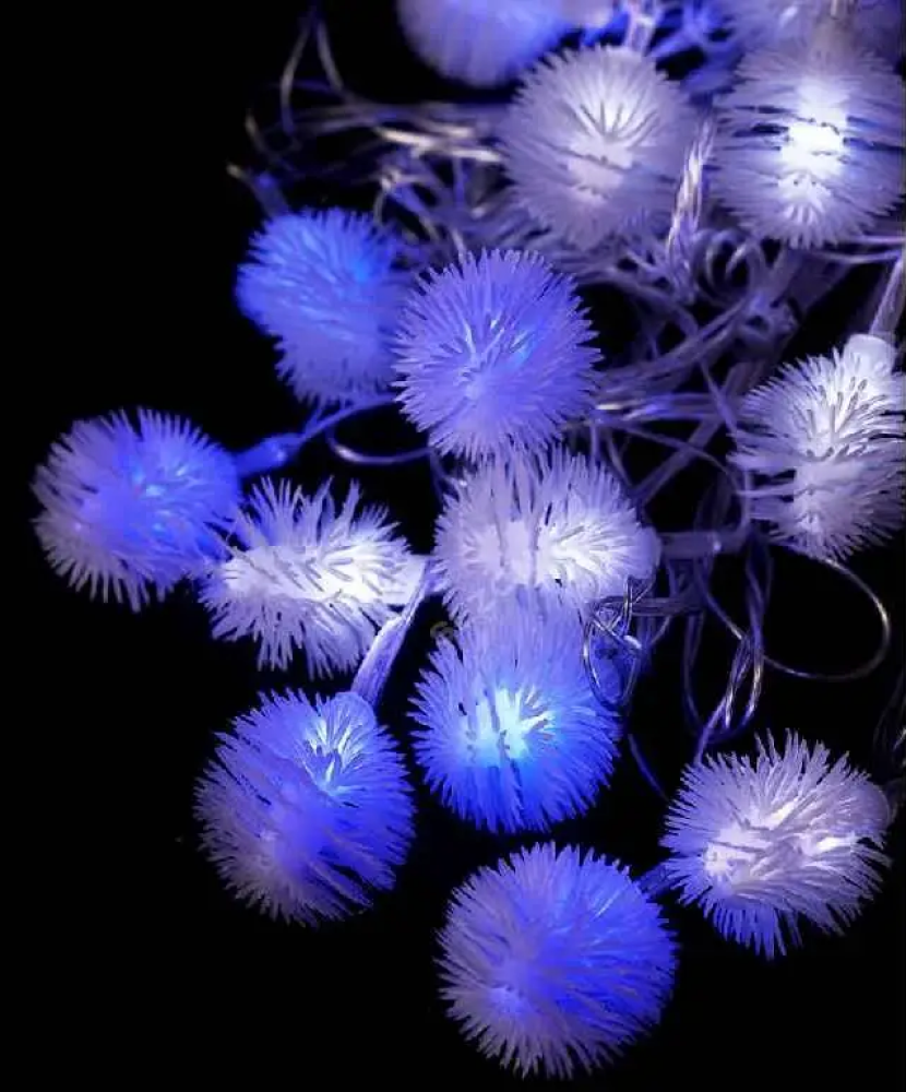 Світлодіодна гірлянда з фігурками "Пухнастики" 20 LED, 5м + перехідник, 220V, IP44 Синьо-білий