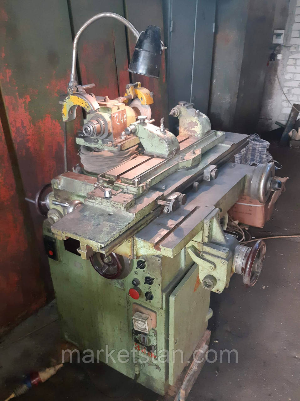 3В641 Верстат універсально-заточувальний