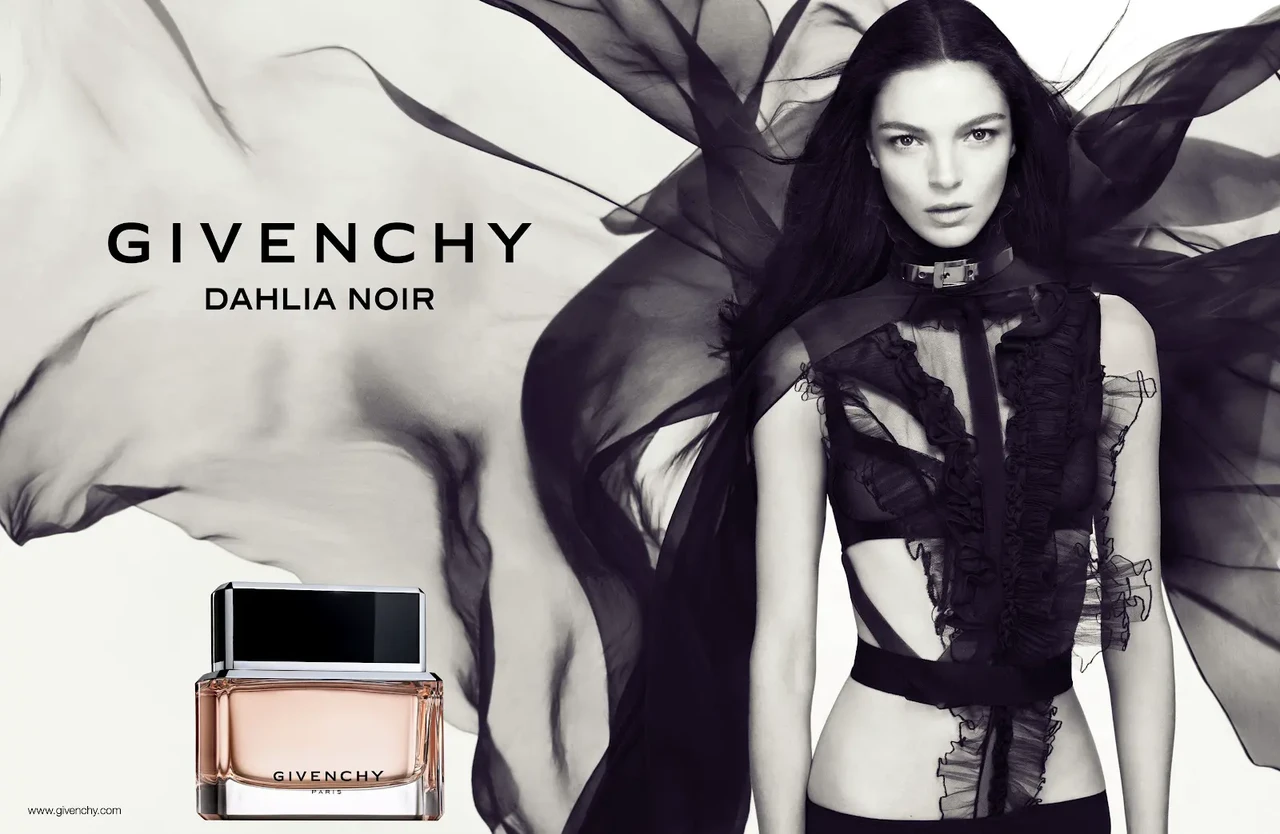 Dahlia noir givenchy clearance paris