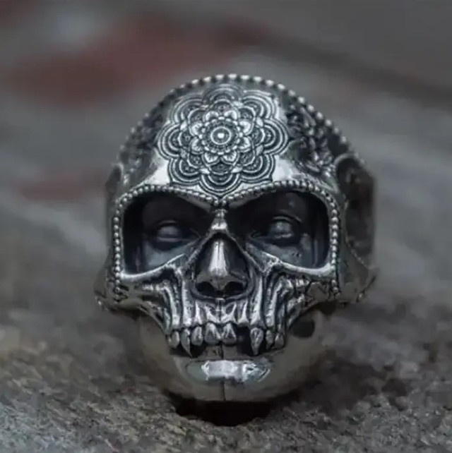 Перстень-печатка SANTA MUERTE SKULL