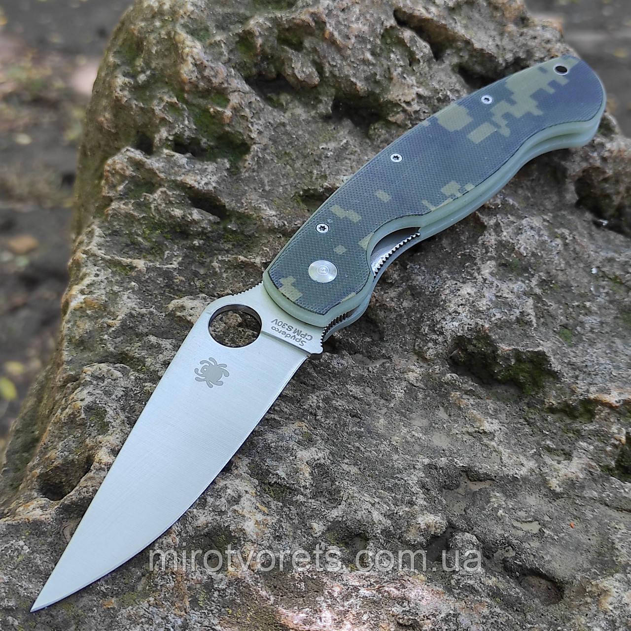 Ніж складний Spyderco Military, 24см, піксель, +paracord