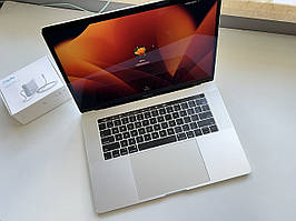 Ноутбук Apple Macbook Pro 15 2019 A1990 Touchbar i9 2.3 GHz 16GB RAM 512 SSD Radeon Pro 560X Оригінал!