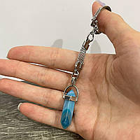 Натуральный камень яркий Голубой Агат кулон в форме кристалла шестигранника на брелке - подарок парню, девушке