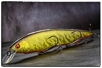 Воблер Bearking Megabass Kanata 160F колір K