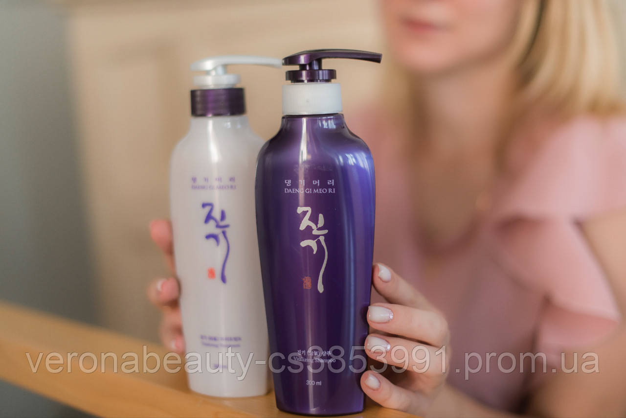 Набір шампунь+кондиціонер для волосся Daeng Gi Meo Ri Vitalizing 300 мл - фото 2 - id-p1942851858