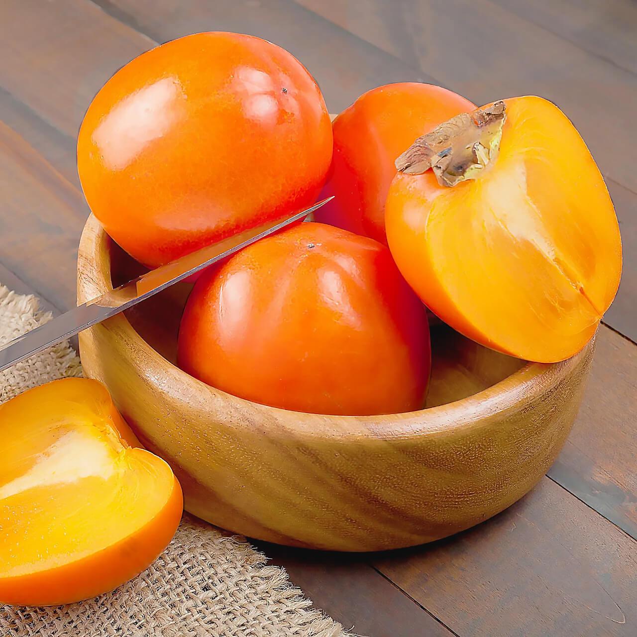 Саджанці хурми Гора Говерла (однорічна) - привита, самоплідна, середня, солодка