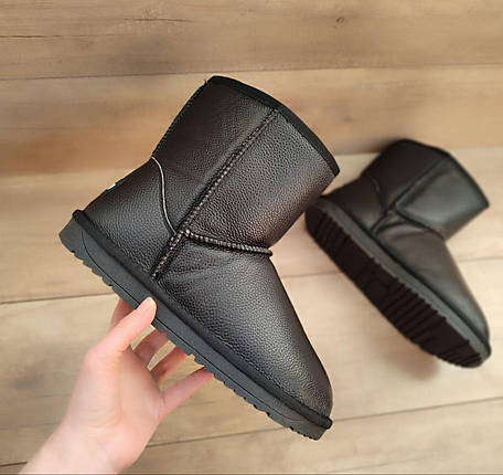 Уггі ЧОРНІ високі (h=20 см) шкіряні класичні унісекс натуральна шкіра зима, фото 1