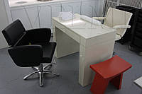 Маникюрный стол VM113