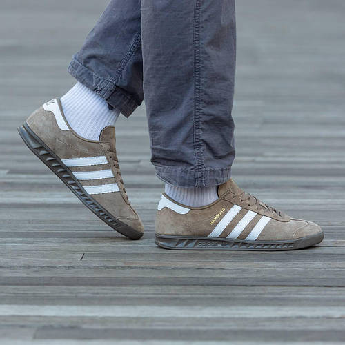 Adidas hamburg trainers deals brown
