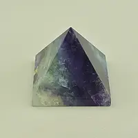 Пирамидка из камня флюорит натуральный 4 см