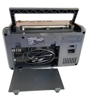 Радіоприймач акумуляторний Everton RT-715 Bluetooth FM USB SD із ліхтариком, фото 4