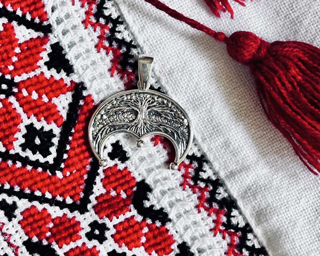 Срібна підвіска «Лунниця» чернена — сила жіночої енергії в кожній лінії 🌙🖤, фото 1