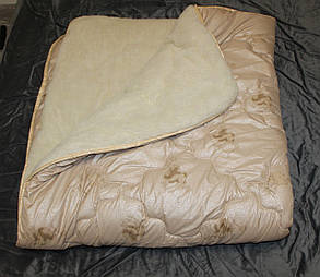 Двоспальна зимова ковдра "Лері Макс" із верблюжої вовни