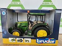 Трактор Bruder John Deere 5115M 02106