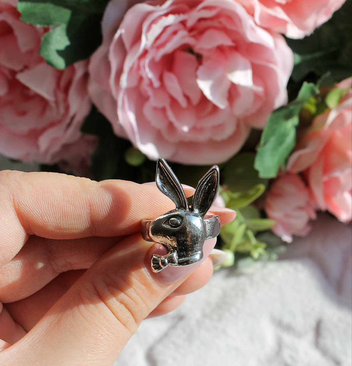 Кільце в стилі Play boy, плей бій, зайчик, розмір 17 сріблястий, фото 1
