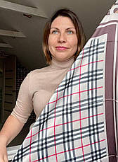 Шовкова брендова хустка Burberry 90*90 см бежева ручна обробка краю, фото 5