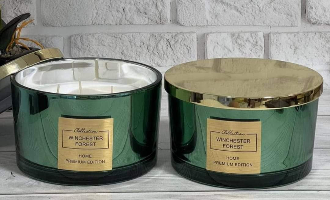 Велика арома свічка зелена аромат гранат і ялинка