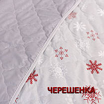 Новорічна Євро максі стьобане покривало 240х215 см байка / мікрофібра світло-сіре зі сніжинками, фото 4
