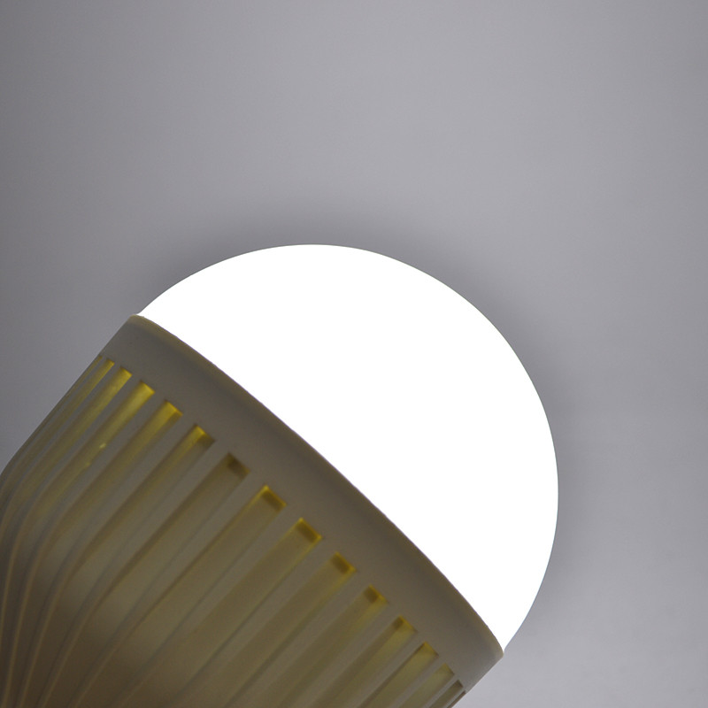 Акумуляторна Led лампа E27 15W White, фото 6