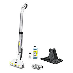 Акумуляторна електрошвабра Karcher EWM 2 Premium