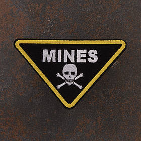 Шеврон Mines з черепом чорний