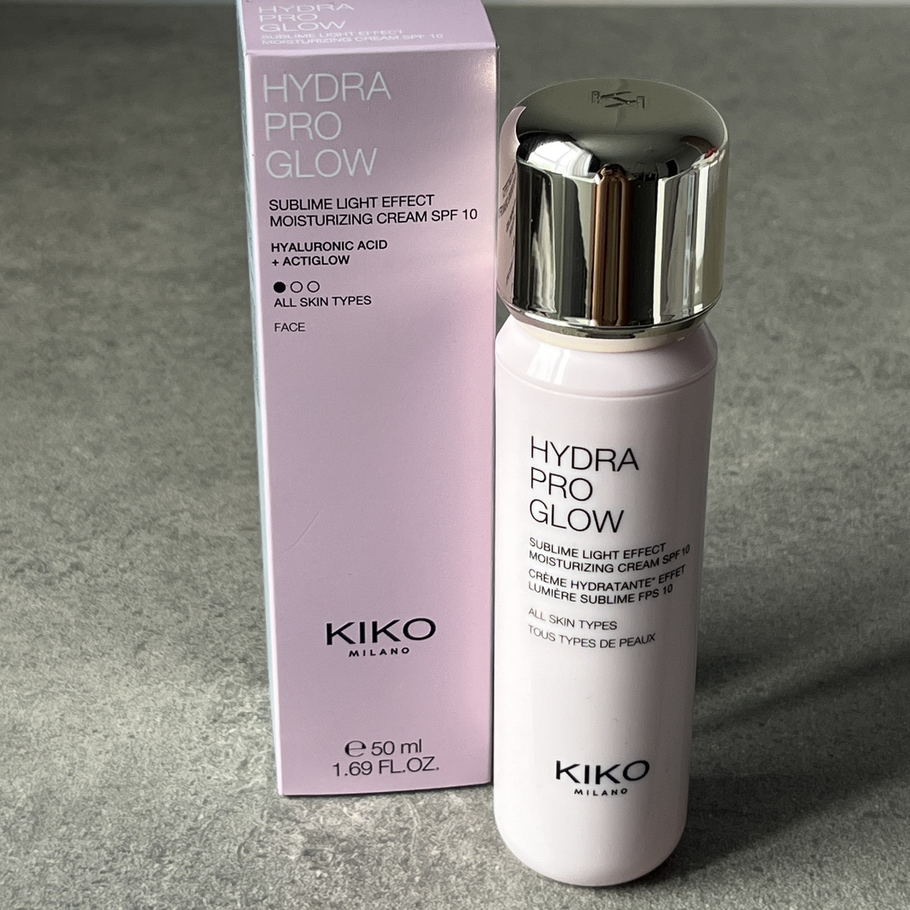 База під макіяж, зволожуюча основа Kiko Milano Hydra Pro Glow Оригінал